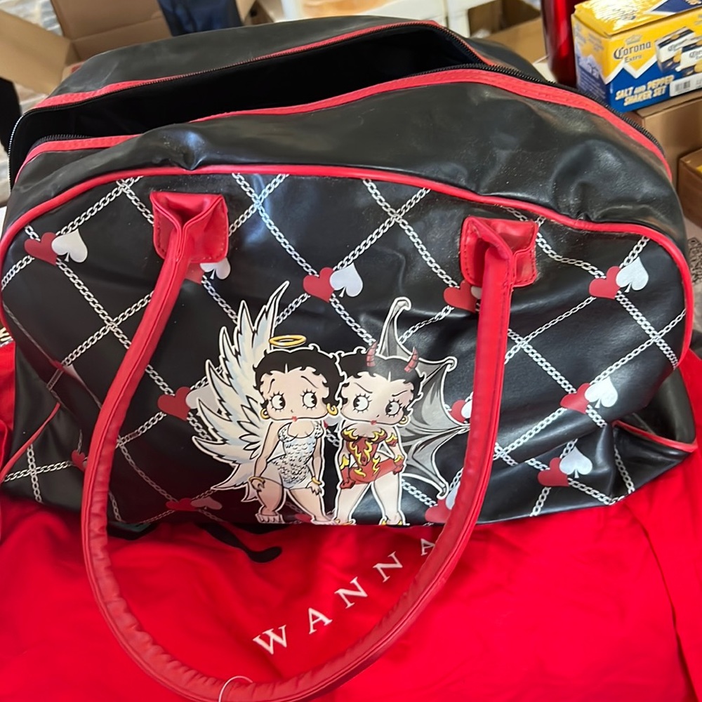 Betty Boop Duffle bag new never used no tag